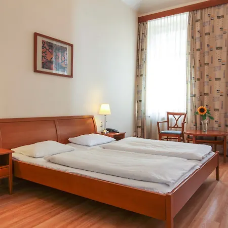 Aparthotel Orion 4*