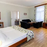 Orion Appart hôtel 4*