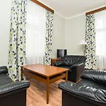 Orion Appart hôtel 4*