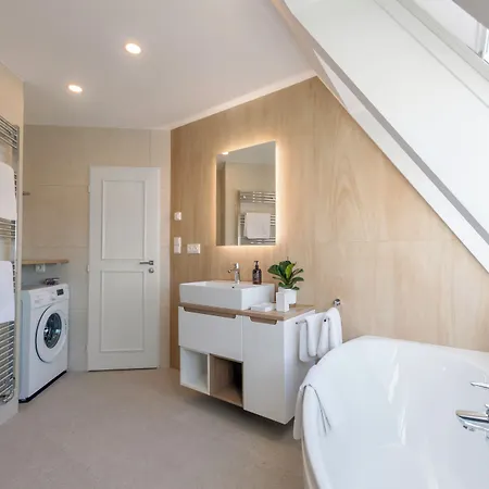 Aparthotel Orion 4*