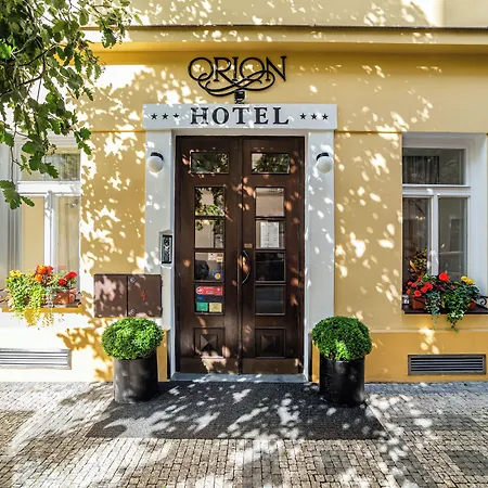 Orion Aparthotel