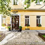 Aparthotel Orion